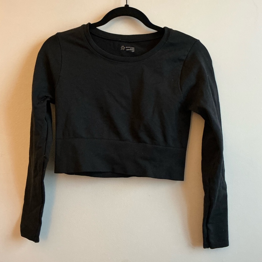 Aerie Black Cropped Workout Top